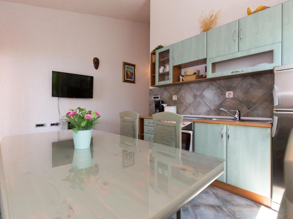 Apartment Starigrad-4 By Interhome Esterno foto