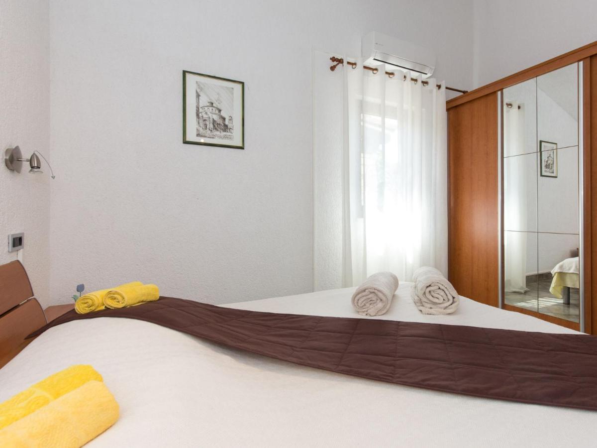 Apartment Starigrad-4 By Interhome Starigrad  Esterno foto
